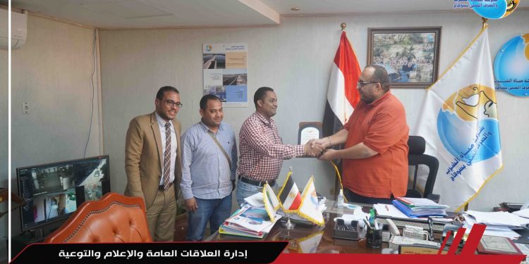 تعاون مشترك بين مياه سوهاج وقنا فى تقديم الخدمات الالكترونية للتوظيف