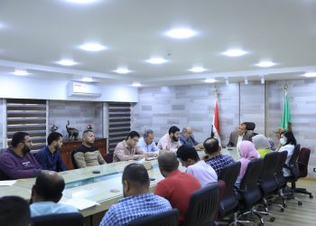 رئيس مياه المنيا يتابع أعمال حياة كريمة والخطط المستقبلية