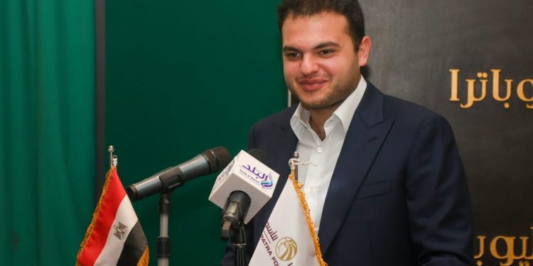 12 سفير من أمريكا اللاتينية يزورون مصانع كليوباترا بالعين السخنة