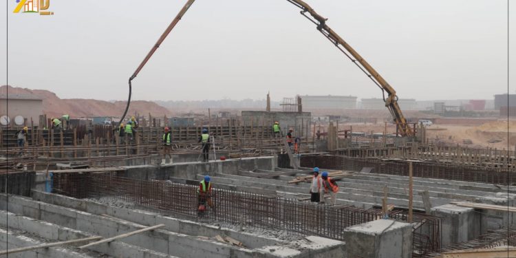 رئيس جهاز “6 أكتوبر” يتفقد أعمال تنفيذ المرحلتين الثانية والثالثة بمحطة تنقية مياه الشرب لتلبية التوسعات المستقبلية