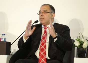 الدكتور أحمد شلبي خلال قمة مصر الاقتصادية