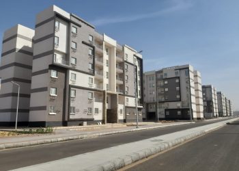 رئيس جهاز مدينة الشروق: بدء زراعة المسطحات الخضراء بمشروع سكن مصر بإجمالي 2520 وحدة سكنية