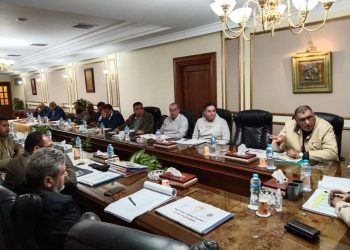 المقاولون العرب تبحث الموقف التنفيذي لمشروعات حياة كريمة فى 161 قرية