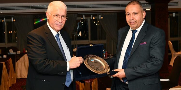 رئيس المقاولون العرب يستقبل وفداً من وزارة الإسكان العراقية