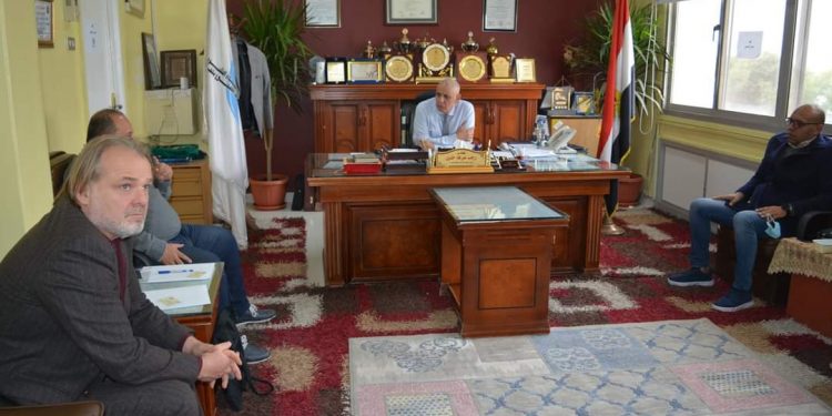 مياة قنا تستقبل المكتب الاستشاري الالماني (CES) لمناقشة مشروعات برنامج IWSP2