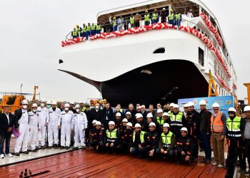 الباخرة فايكنج أوزوريس