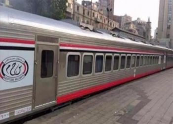 قطارات السكة الحديدية