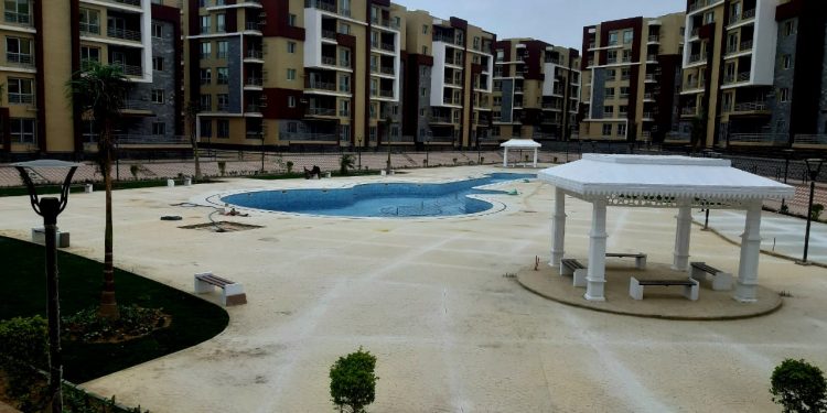 شقق سكنية منفذة بالشروق