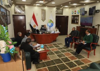 مياه أسيوط تعقد إجتماعا تمهيدا لاستلام معالجة القوصية لخدمة 500 ألف نسمة