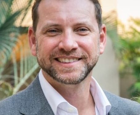 “ستارلايت” تتعاقد مع “ريدكون” لتنفيذ مشروع “قطامية كوست” بالساحل الشمالي