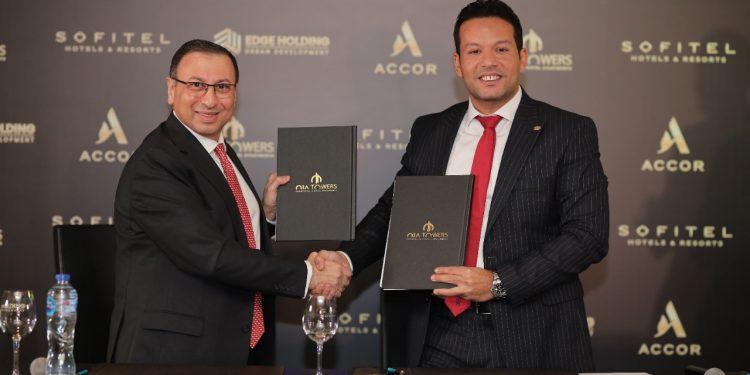 يتضمن 200 غرفة.. إيدج القابضة وأكور العالمية توقعان عقد فندق «سوفيتيل اويا تاورز» بالعاصمة الإدارية الجديدة
