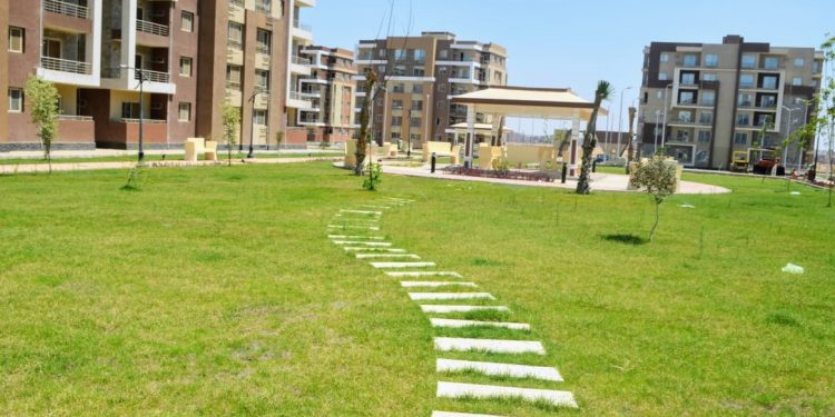 جانب من مشروعات العاشر من رمضان