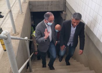 تخدم 12 مليون مواطن.. مسئولو المرافق بوزارة الإسكان يتفقدون محطة معالجة صرف صحي الجبل الأصفر