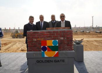 “رووك” تضع حجر أساس “جولدن جيت” أولى مشروعاتها في وسط القاهرة الجديدة بتكلفة استثمارية 20 مليار جنيه