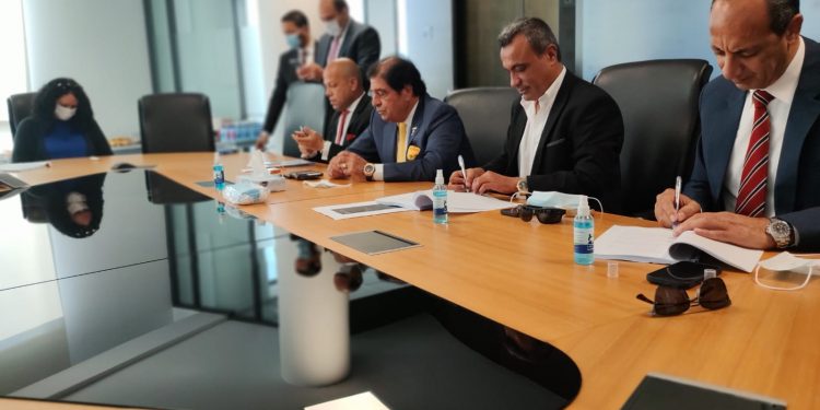 « تاج القابضة» تستحوذ على 100% من أسهم شركة الإمارات دبي الوطنية للتأجير التمويلي