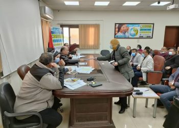 مياه أسيوط تتابع اعمال مد وتدعيم شبكات المياه بقرى حياة كريمة