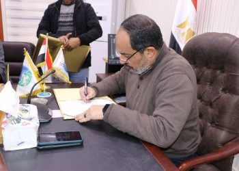 مياه الشرقية توقيع بروتوكولات تعاون مع عدة جمعيات أهلية لتوصيل المياه للأسر الأكثر إحتياجا