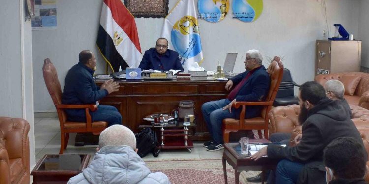 للتحول الرقمى.. مياه الشرب بسوهاج تبحث تطبيق حزمة البرمجيات “ماس” لميكنة العمليات التجارية والإدارية