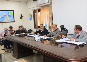 مياه أسيوط تتابع الموقف التنفيذى لمشروعات حياة كريمة.. ودرة يأكد على الالتزام بالجدول الزمنى