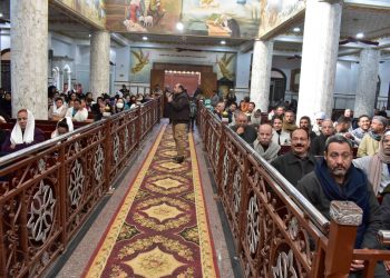 مياه سوهاج: توعية رواد كنيسة العذراء بالشيخ يوسف بمشروعات حياة كريمة