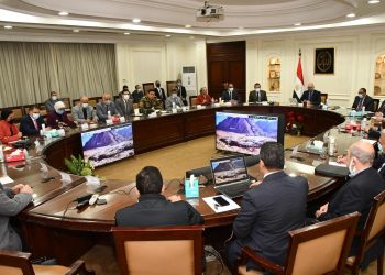 وزير الإسكان يترأس اللجنة الوطنية لمتابعة تنفيذ مشروع تطوير موقع التجلى الأعظم فى سانت كاترين