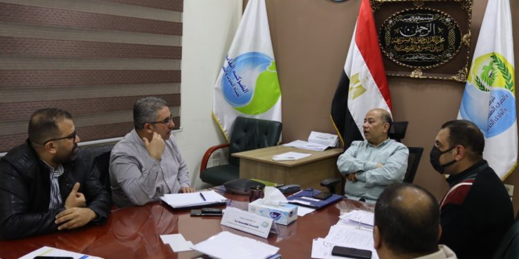 تخدم 2.2 مليون نسمة.. مياه أسيوط تتابع مشروعات “حياة كريمة” لتطوير الريف المصرى