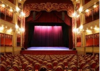 التعبئة والإحصاء: زيادة الفرق المسرحية إلي 72 فرقة خلال 2020