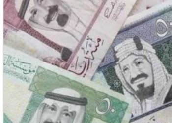 الدينار الكويتي ينخفض قرشين ..أسعار العملات العربية اليوم