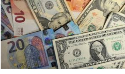 الدولار الكندي يرتفع بقيمة 6 قروش .. أسعار العملات الأجنبية اليوم