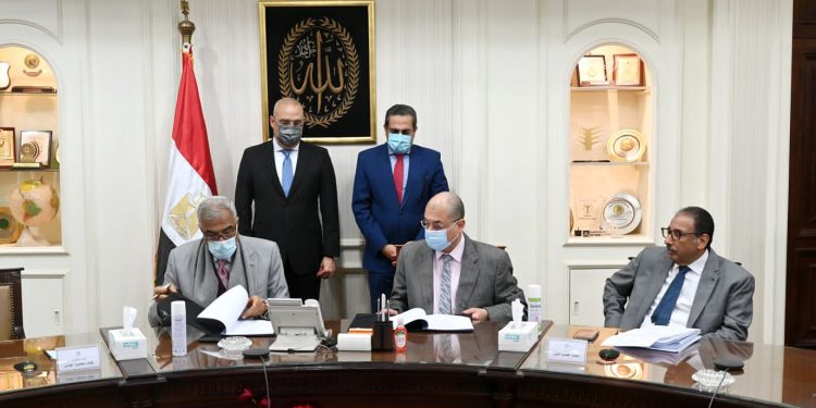 وزير الإسكان: تفويض “TMG” فى بيع الوحدات السكنية المملوكة لـ”المجتمعات العمرانية” بمشروعى الرحاب ومدينتى