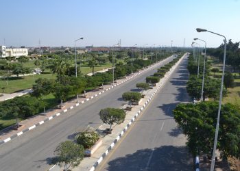 الإسكان: رفع كفاءة وتطوير الحدائق والمسطحات الخضراء بالمدن الجديدة تزامناً مع الاحتفالات بالأعياد