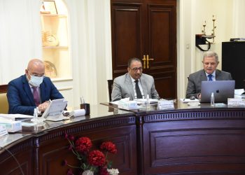 القابضة للمياه تنفذ مشروعات بأكثر من 31 مليار جنيه بالتعاون مع مؤسسات دولية.. تفاصيل