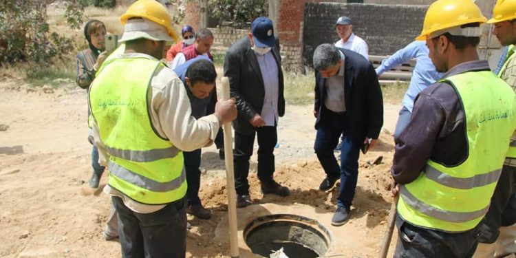 رئيس صرف الإسكندرية يتابع الموقف التنفيذى لمشروعات “حياة كريمة” ببرج العرب