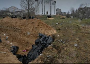 اكتشاف خندق طوله 45 قدم في بوتشا بعد انسحاب القوات الروسية منها