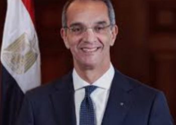 وزير الاتصالات يشهد توقيع بروتوكول تعاون لتنفيذ مبادرة “حياة كريمة رقمية”