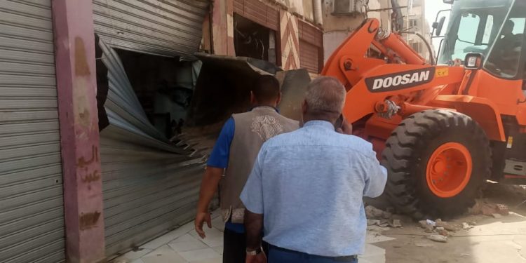 وزير الإسكان: بالتعاون مع الشرطة.. حملات بالمدن الجديدة لإزالة الإشغالات ومنع مخالفات البناء وغلق الأنشطة المخالفة