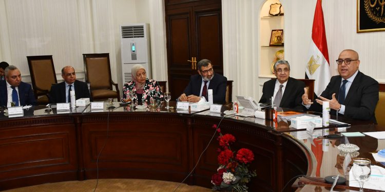 وزير الإسكان يترأس الاجتماع الأول للمجلس المصرى للبناء الأخضر والمدن المستدامة بعد إعادة تشكيله