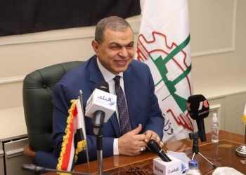 القوى العاملة: تعيين 889 بينهم 13 “قادرون باختلاف”