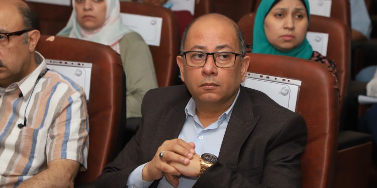 مياه أسيوط تنظم ورشة لتجديد شهادة سلامة ومأمونية المياه لمحطتي التشيكي والألماني