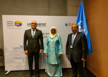 وزيرا الإسكان والتنمية المحلية يلتقيان المدير التنفيذي لبرنامج الأمم المتحدة للمستوطنات البشرية