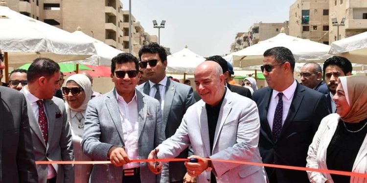 وزير الشباب والرياضة يفتتح ملتقى توظيف الشباب بالقطاع الخاص