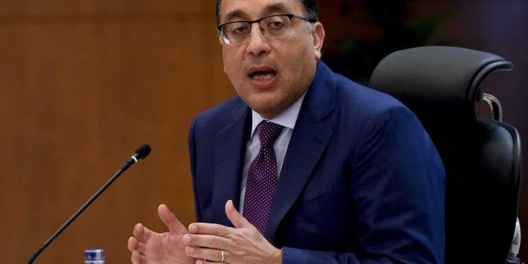 رئيس الوزراء: إرجاء أي زيادات في الكهرباء لمدة 6 أشهر