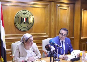 التعليم العالي والبيئة يناقشان الاستعدادات لاستضافة مصر قمة المناخ «COP 27»