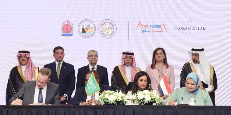توقيع 14 اتفاقية بين مصر والسعودية بقيمة 7.7 مليار دولار