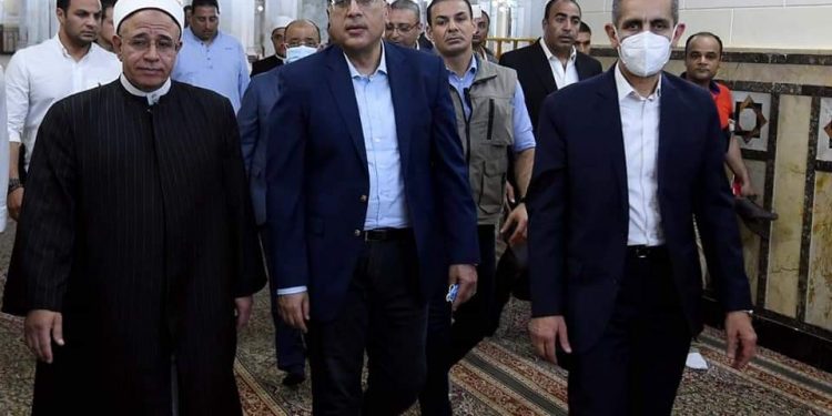 مدبولي يتفقد أعمال تطوير ساحة مسجد السيد البدويّ بطنطا وتطوير المنطقة المحيطة به