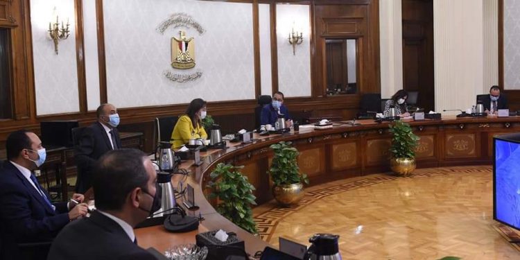 رئيس الوزراء يتابع الموقف التنفيذي للمشاريع الاستثمارية لصندوق مصر السيادي
