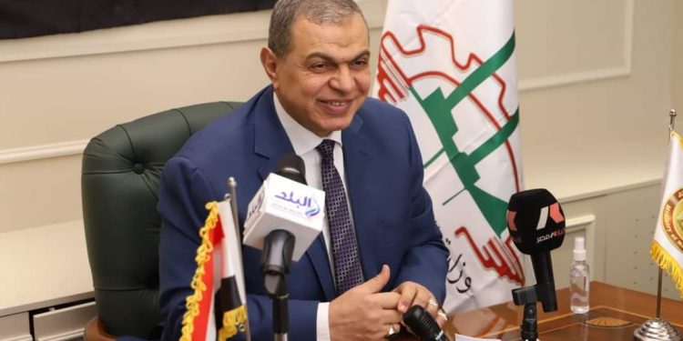 القوى العاملة: الخميس القادم إجازة بالقطاع الخاص بمناسبة 30 يونيو