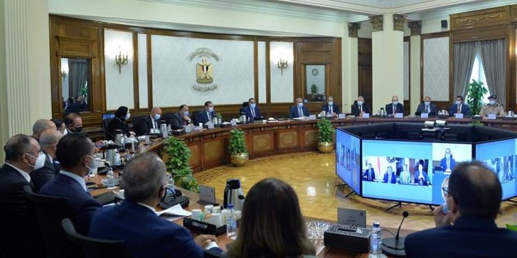 رئيس الوزراء يترأس الاجتماع الأول للمجلس الأعلى للتصدير بعد إعادة تشكيله