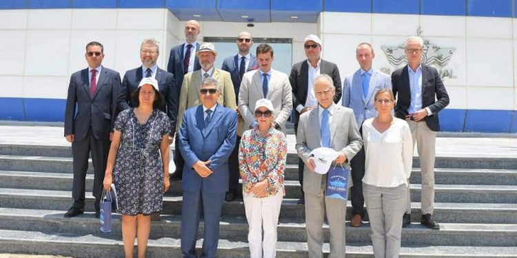 قناة السويس تستقبل وفد من سفراء دول الاتحاد الأوروبي بمصر