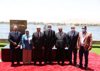 على 40 ألف متر.. وضع حجر أساس مشروع “فورسيزونز” الأقصر على أرض السلطانة ملك